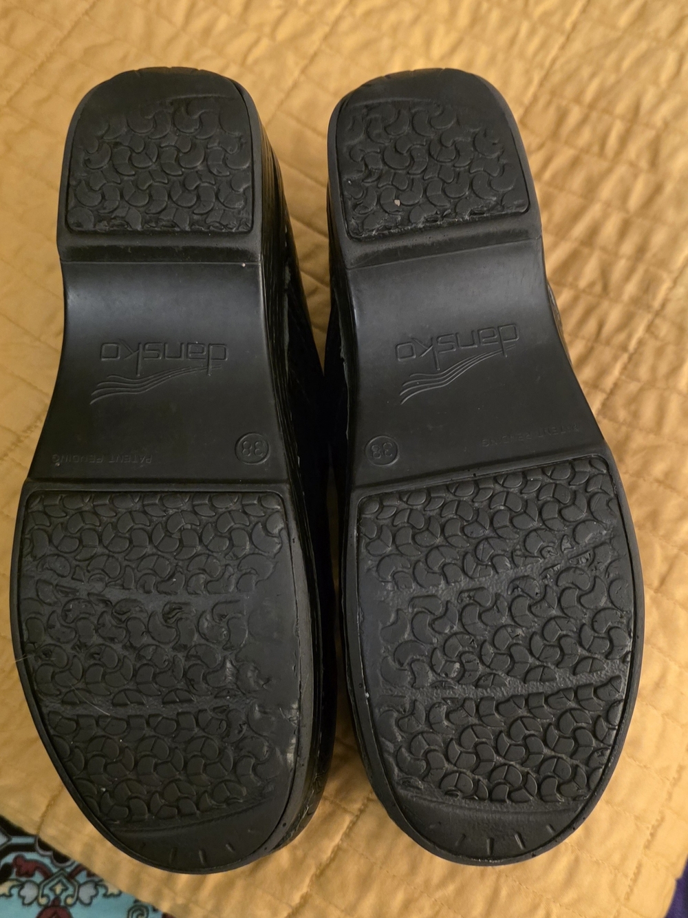 Dansko Women's Black Embossed Leather Clogs Size 38 - Picture 5 of 6